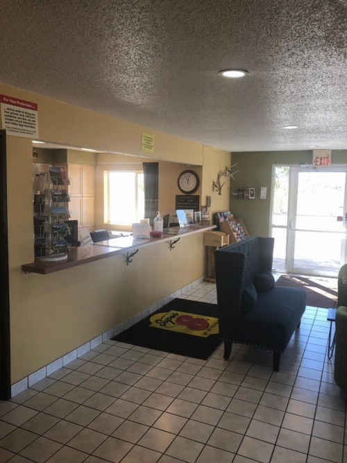 Super 8 by Wyndham Florence Canon City A image 21