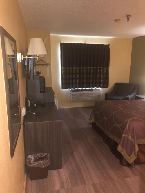 Super 8 by Wyndham Florence Canon City A image 25