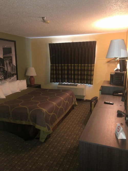 Super 8 by Wyndham Florence Canon City A image 33