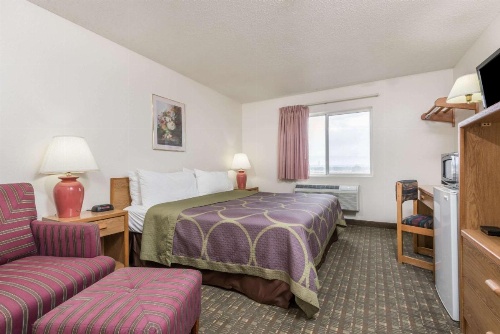 Super 8 by Wyndham Florence Canon City A image 37